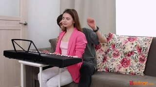 18видео - О, бұл қандай керемет жаңа тәжірибе