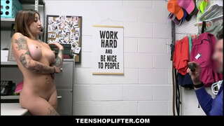 TeenShoplifter.com - Big Ass Teen Tsato-Kazo Mpandihy Tratra Shoplifting Kitapom-Bola