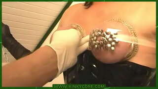 با طراحی پین و بازی با کون