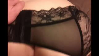 Kurva moje blond BWW priateľka (v sexy spodnú bielizeň). Počúvať, že mačička!