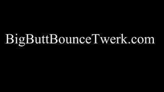 PAWG scuote il suo culo enorme