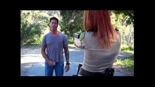 Polisy fucked ivelan&#039;ny trano