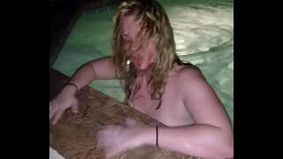 ���োকামনি, স্নান