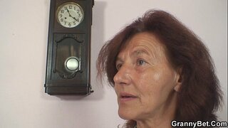 Шитье иске әбиләр һәм малай