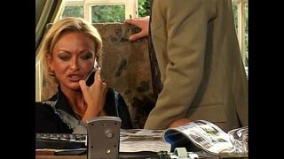 GL-Delphine-É-O-Xefe-lulu