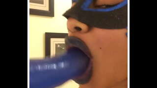 Vicky Hyltonová Deepthroats předtím, Než Míč