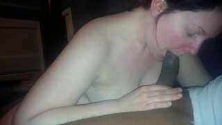 Emaztea eta lehen oilarra beltz