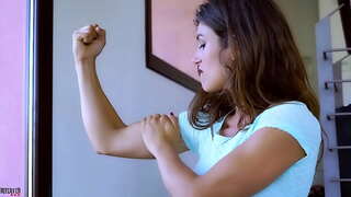 Sekretarki Walczą Gołymi Pięściami Alex Thomas Julia Roca