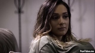 ווירגין טין פאַקט דורך אַ טשודנע משפּחה פריינט גרויס דיק