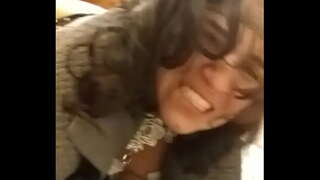 Обичам, когато Джорала прецака на камерата