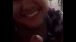 Nire emaztea da bularreko arrotz