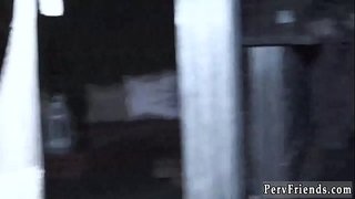 Dospívající šokoval tím, že učitel Aspen Romanoff a Monika Asis a Marilyn Mansion honění pomoc