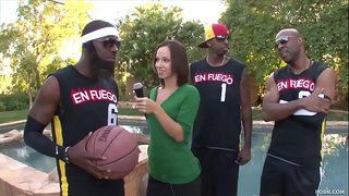 דזשאַדאַ סטעווענס און עמי רייעס