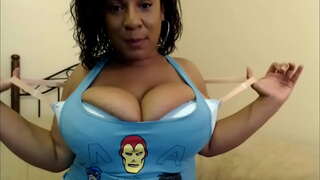 ˑ�꺼운 가슴이라멜 고양이!