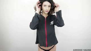 Půjčka Blikající Show (free full video) - AmedeeVause