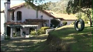 האליטה זונה פאולה ריי יודע איך למצוץ ולזיין את הזין בצורה נכונה