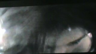 Sandrine amateur swallows greedily na kwa kweli anapenda dick