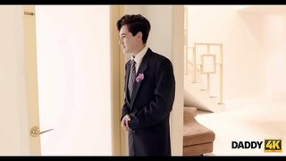 DADDY4K. yaşlı baba ve onun güzel gelini tarafından harika seks sahnesi