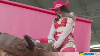 ���्रयत्न हाताळण्यासाठी विशाल बूल्ला तिच्या बीएफ