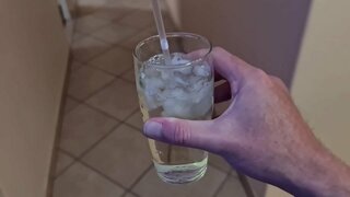 ���ሁን ቀጥል የሚሰጡዋቸውን ቅድሚያ piss መ. ግምገማዎች እና