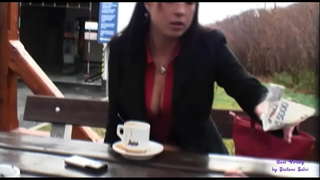 Varakova on kiirtee restoran, otsima kliente, et kurat