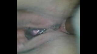 Milenka se těší v zadku jeho manželky